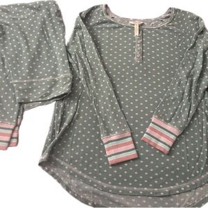 Women’s Medium Matilda Jane Polka Dot Pajama Set - Green and Pink